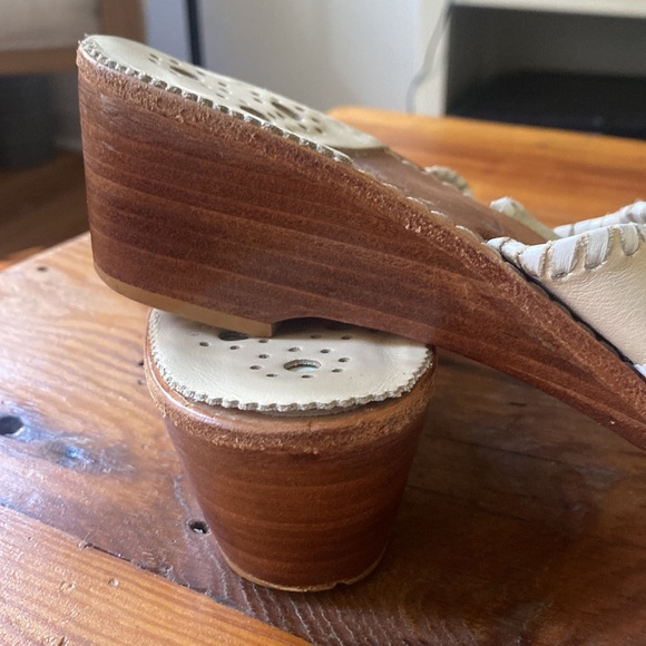 Jack Rogers Wedge Size 10! - Picture 4 of 4